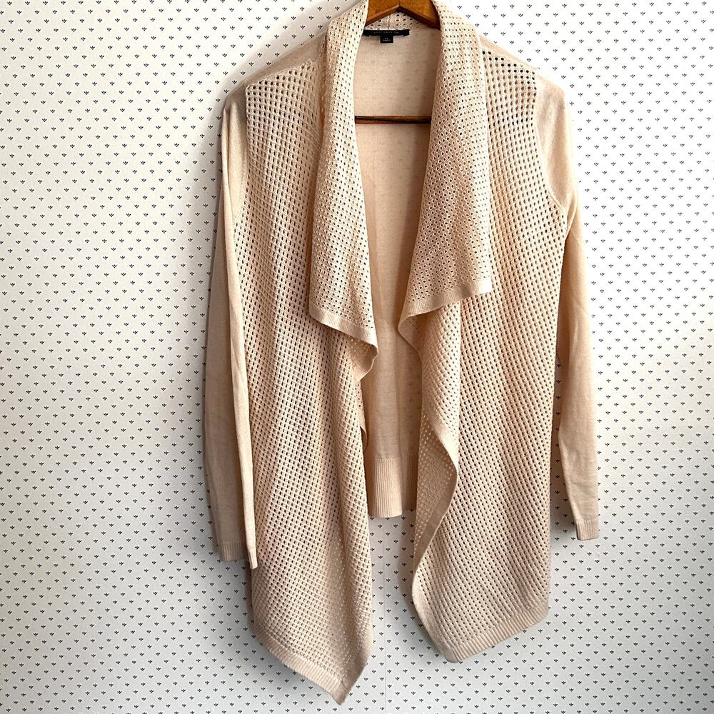 Ann Taylor Crochet Cardigan Sweater M Cream White Open Front Drape Demure Wool